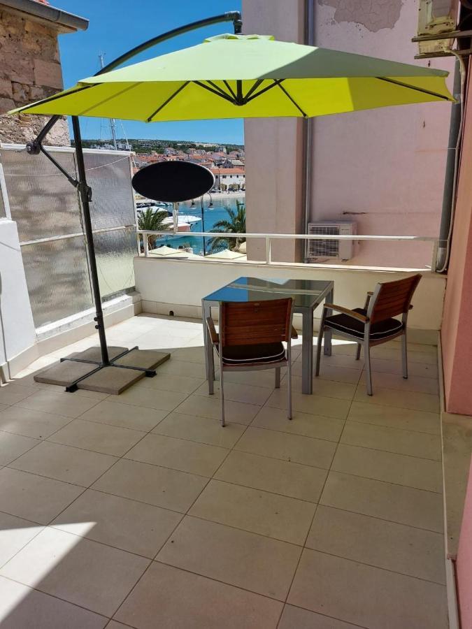 Tutini Dvori Apartamento Primošten Exterior foto