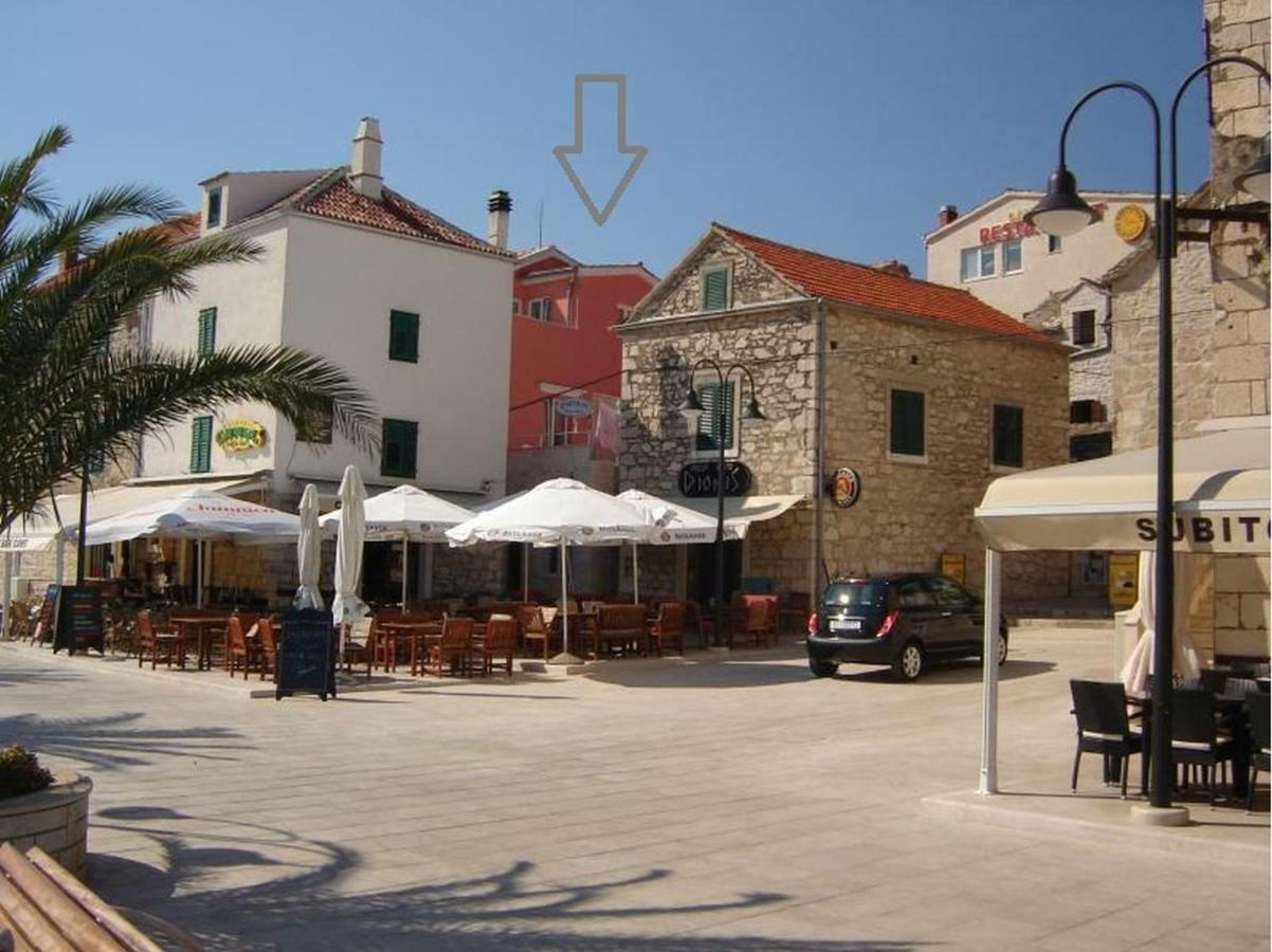 Tutini Dvori Apartamento Primošten Exterior foto