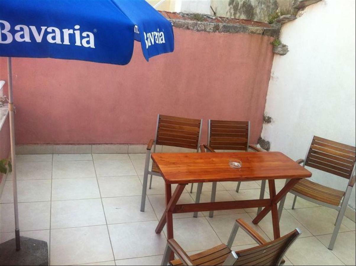 Tutini Dvori Apartamento Primošten Exterior foto